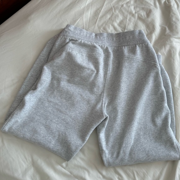 lulu lemon joggers - Picture 2 of 2